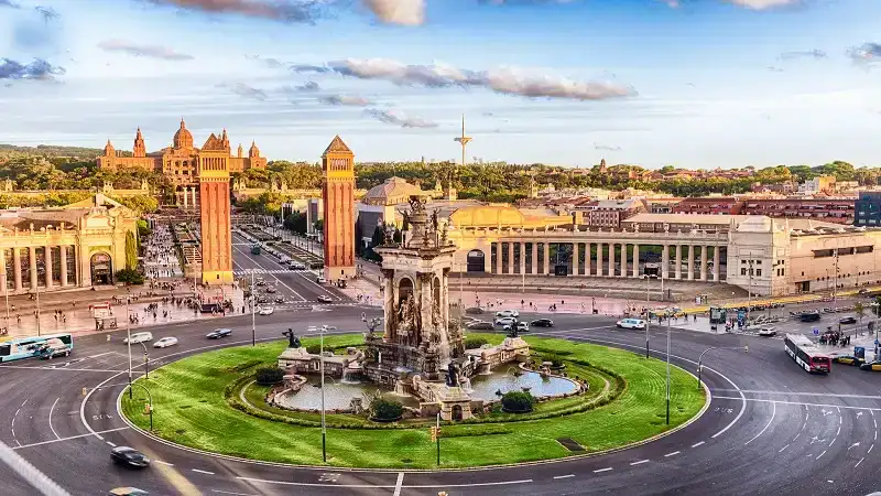Exploring Barcelona: A Captivating City of Culture and Charm